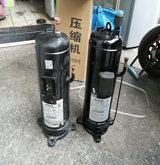 元氏中央空调压缩机的更换维修